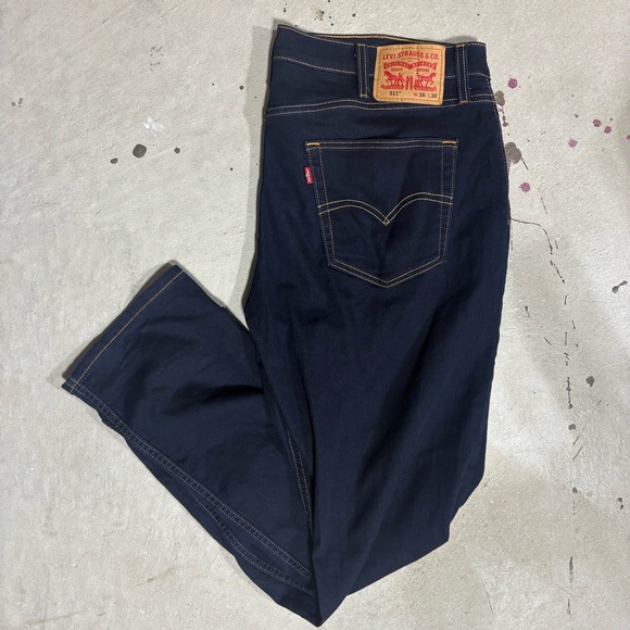 Levi's 511 Men's Jeans 38 X 30 Blue Zipper Fly Button Closure Five Pocket NWOT - Picture 1 of 9